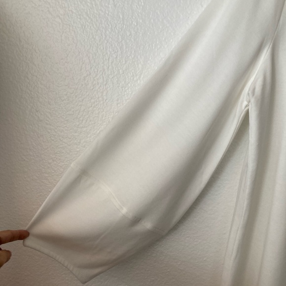 Banana Republic Ivory Long Sleeves Flare Top Sweater Medium - Picture 3 of 5